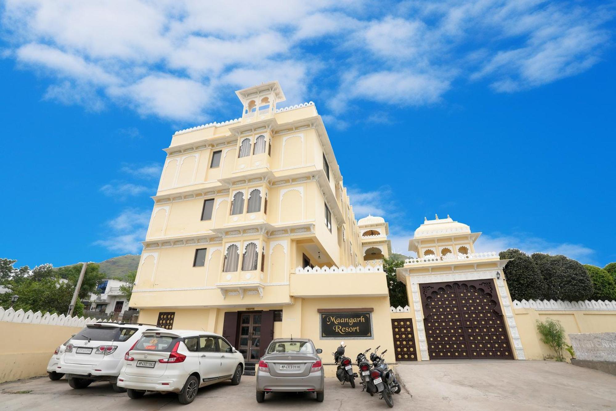 Maangarh Resorts Удайпур Екстер'єр фото